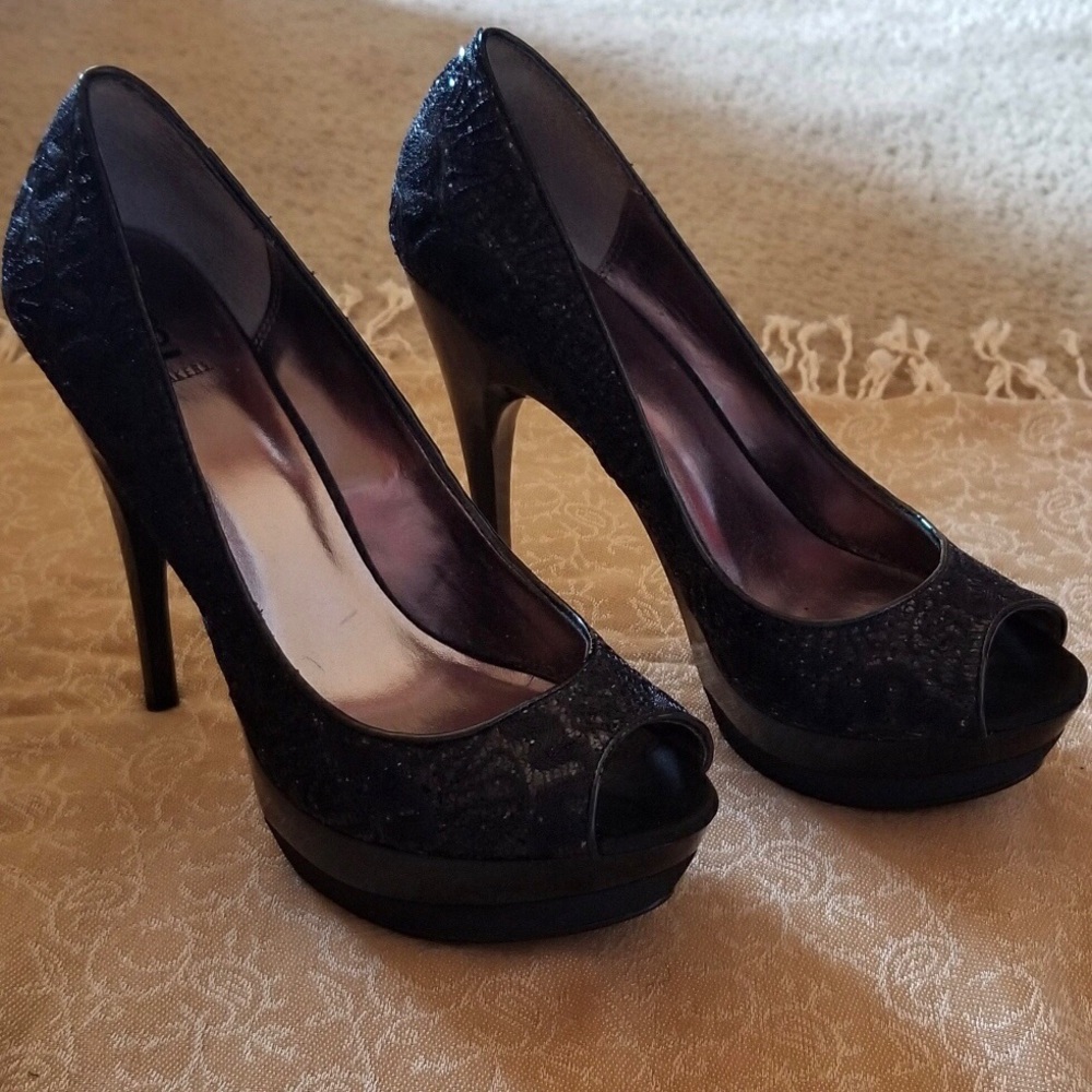 Bakers black lace/ shimmer heels, size 7.5